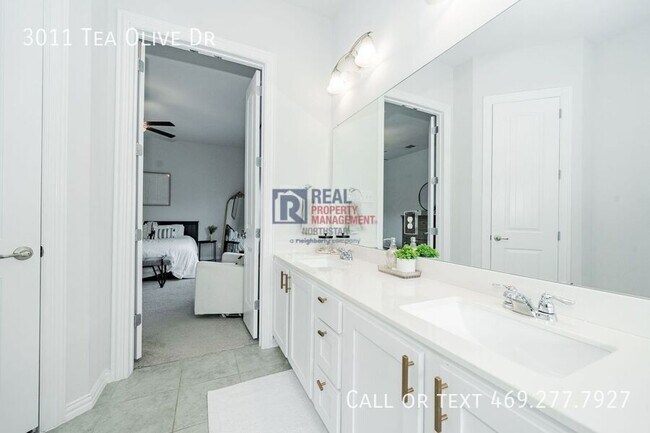 Building Photo - 3011 Tea Olive Dr