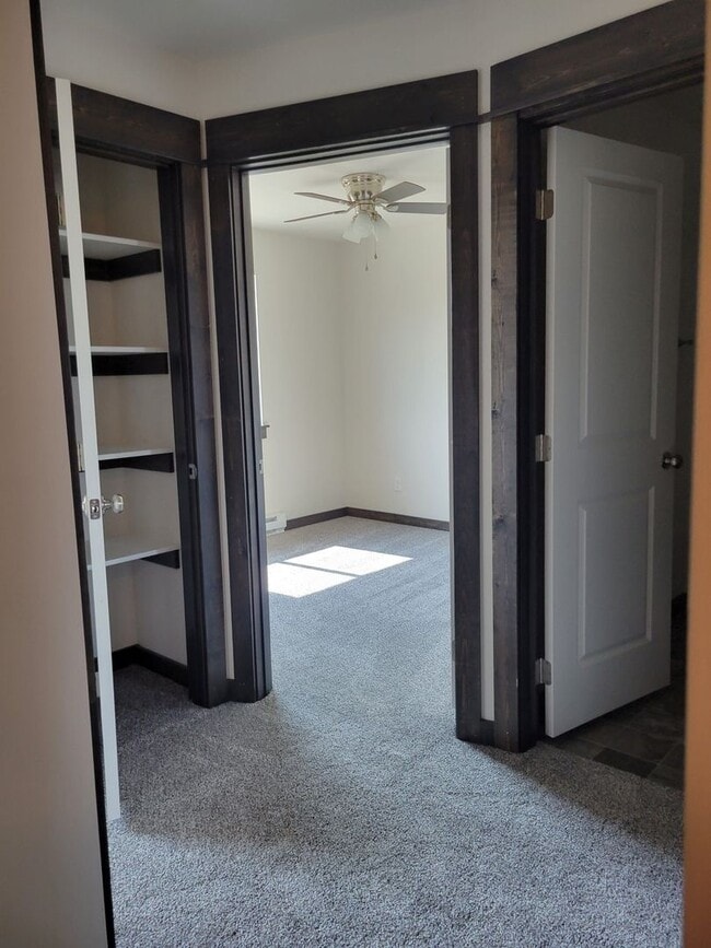 Building Photo - 93 W Jefferson Ave