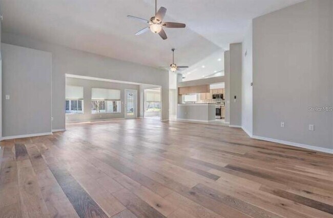 Building Photo - 1520 Canberley Ct