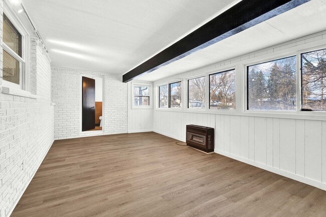 Building Photo - 3BD | 2BTH - NEWLY RENOVATED - WEST BLOOMFIELD, MI (3 MONTH SPECIAL)