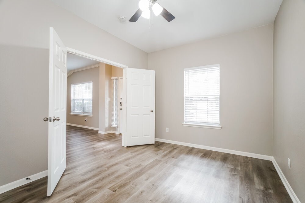 Building Photo - 16510 Timberidge Ct