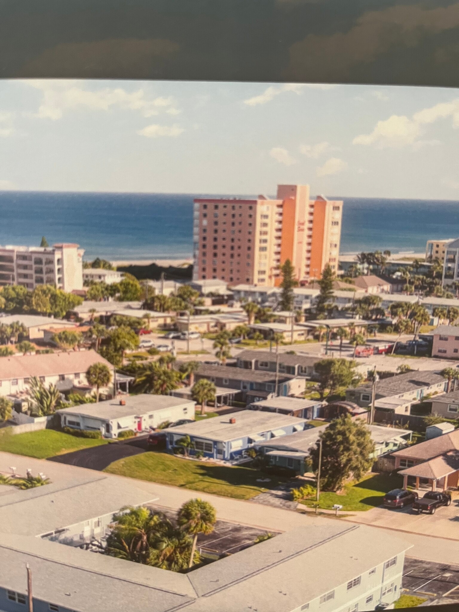 Building Photo - 302 Lincoln Ave