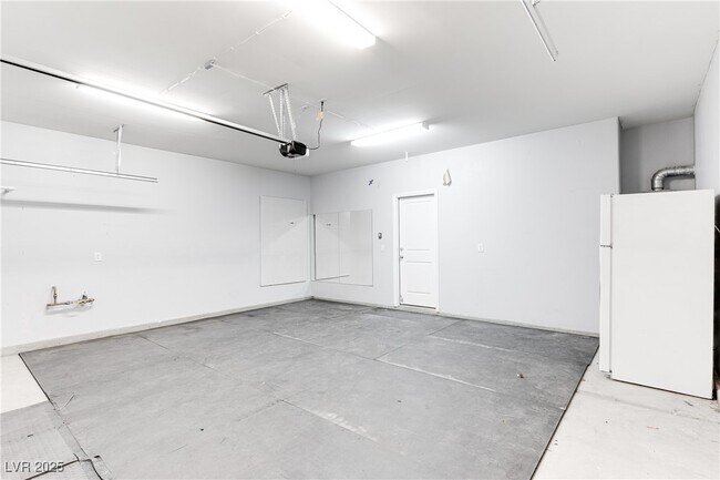 Building Photo - 1118 E Dorrell Ln