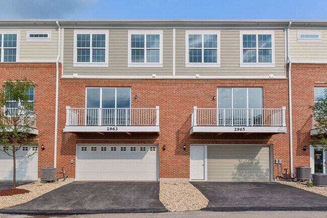 Building Photo - 2924 Reflection Dr