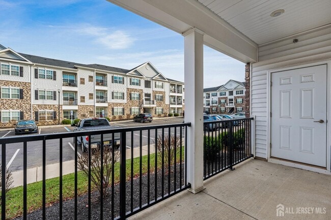 Building Photo - 714 Stiller Ln