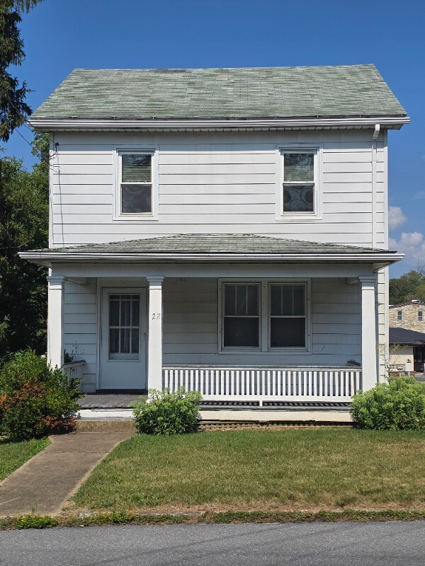 Primary Photo - 22 Walnut St