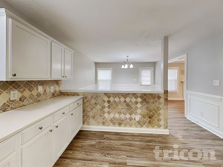 Building Photo - 7633 Lady Liberty Ln