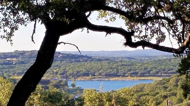 Building Photo - 2055 Island View