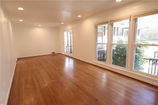 Building Photo - 1735 Moonstone Ct