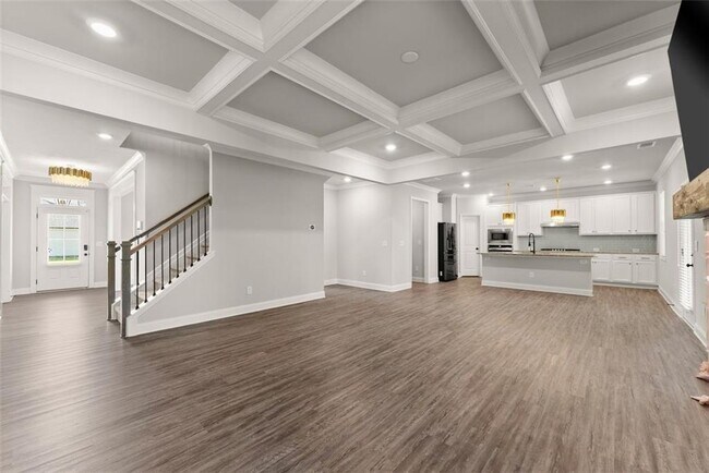 Building Photo - 4656 Silver Oak Dr SW