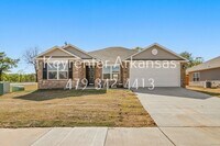 Building Photo - 801 Belhaven Rd
