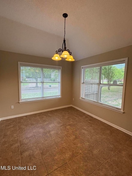 Building Photo - 1705 Cedar Lake Cove