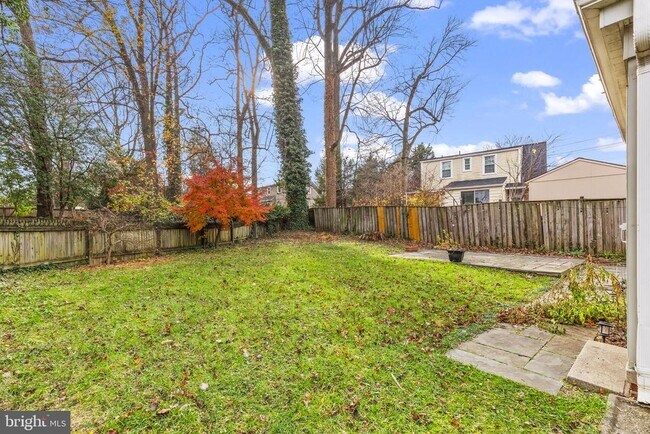 Building Photo - 4 E Franklin Ave