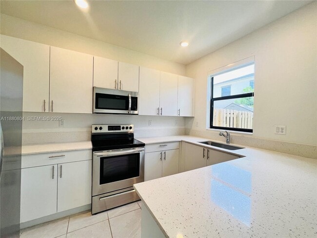 Building Photo - 13308 SW 286th Terrace