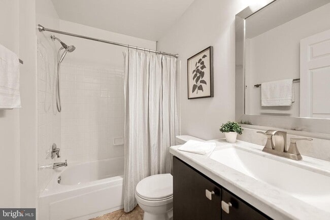 Building Photo - 6111 Wigmore Ln