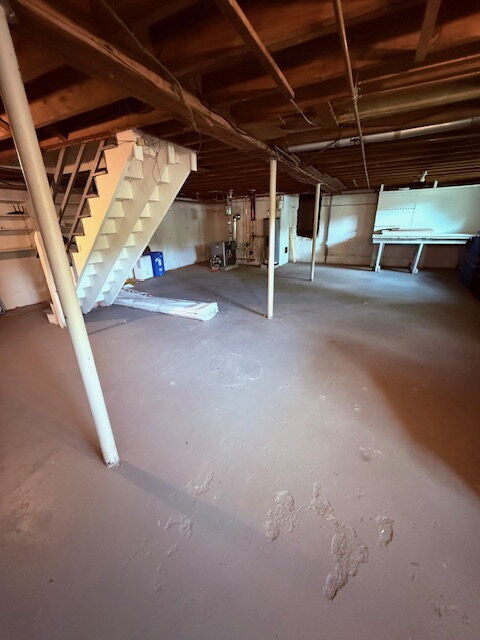 Building Photo - Fully Furnished Single-Family Home in the ...