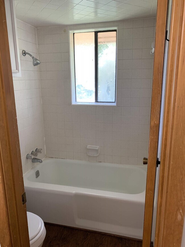 Building Photo - 603 Cache Cove Ct