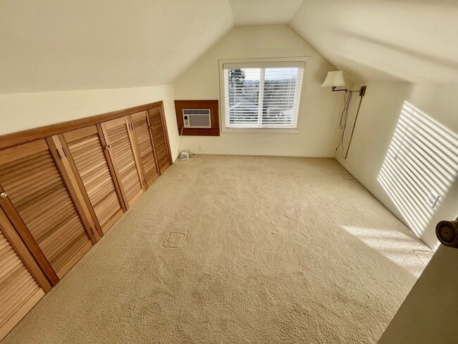 Building Photo - Are you looking for a short 3 Month Lease? Discover 2BD/2B Single-Family Home!