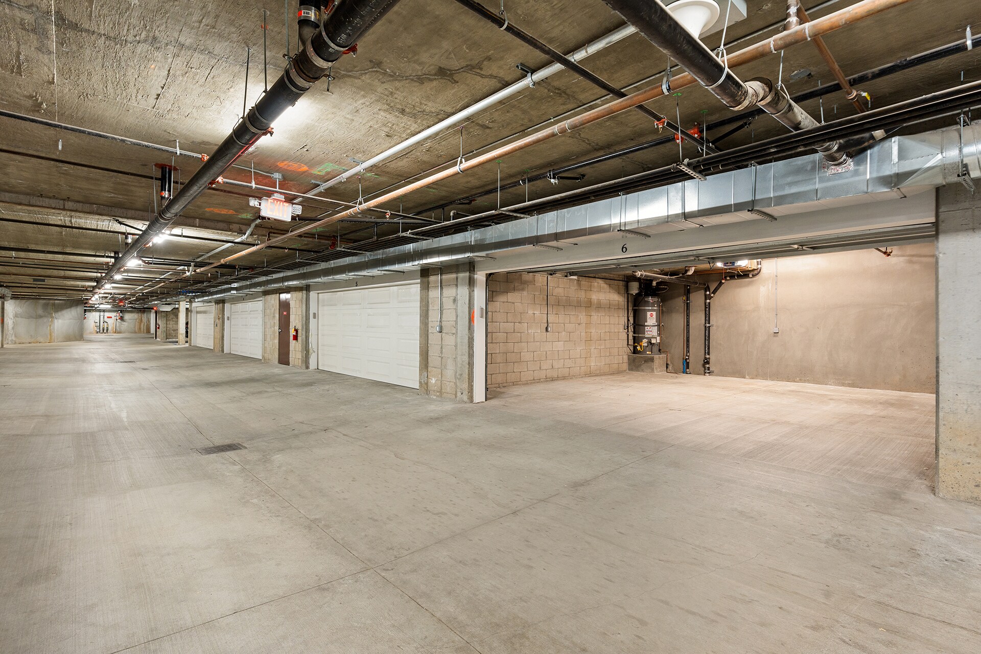 Building Photo - 158 S Sierra Madre Blvd