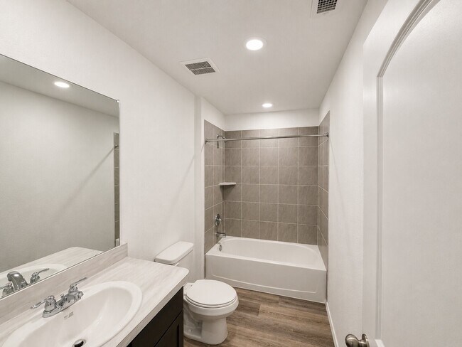 Building Photo - 1135 Sultana Spgs Ct