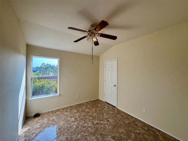 Building Photo - 8607 Sunny Gallop Dr