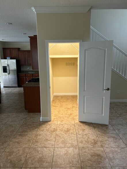 Pantry - 6024 Sunset Isle Dr