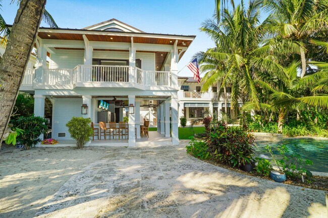 Building Photo - 19471 Harbor Rd S