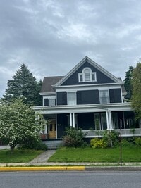Building Photo - Charming 3 bedroom home in Carlisle