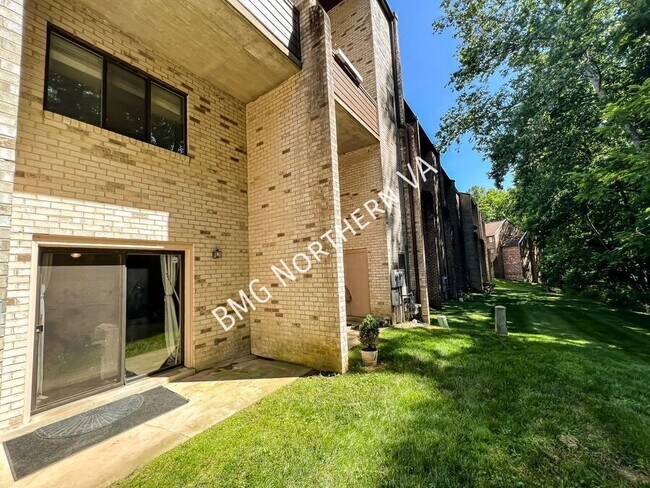Building Photo - 3816B Steppes Ct
