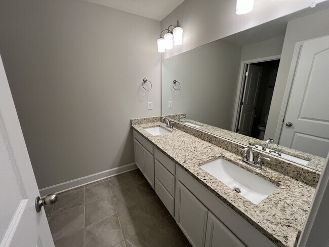 Building Photo - 9052 Brixworth Ct