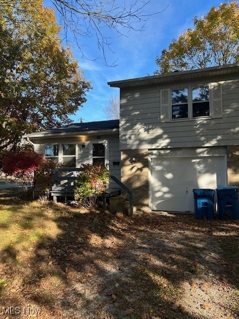 Building Photo - 829 Randall Dr