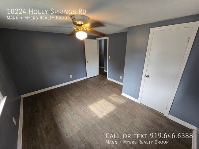 Building Photo - 10224 Holly Springs Rd