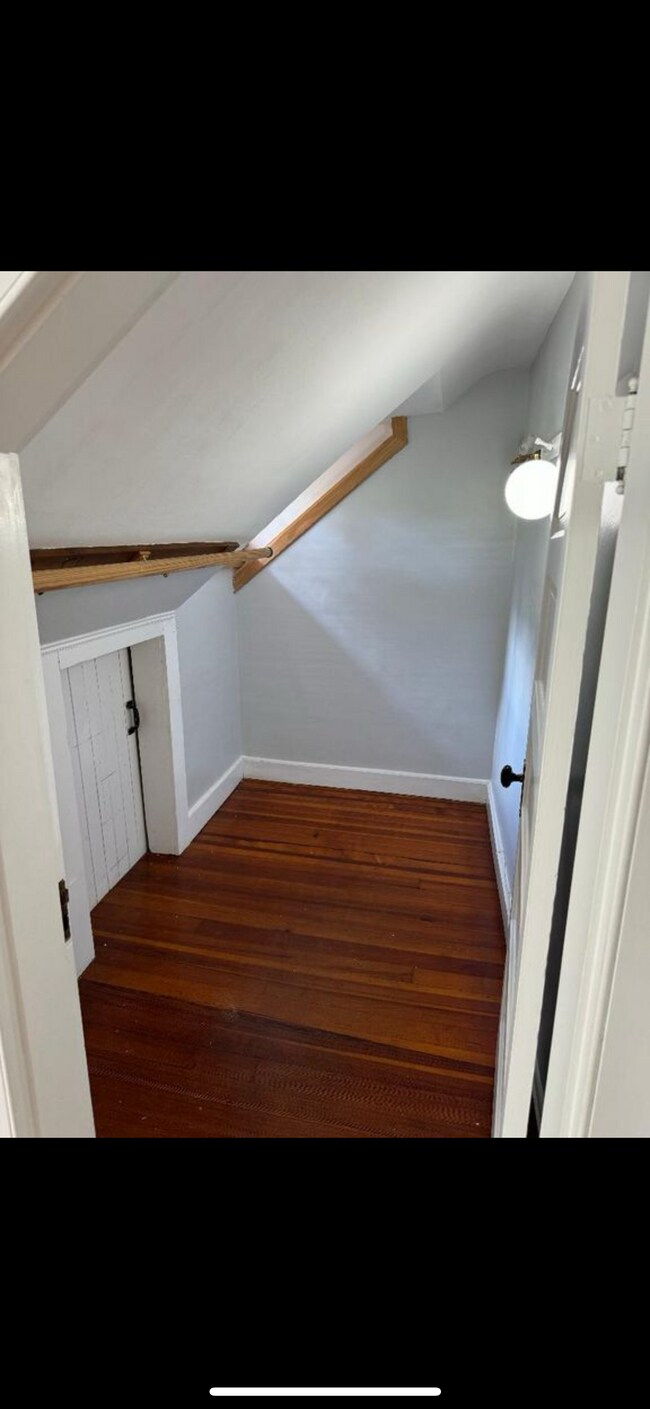 Walk in Closet 1 - 825 Prospect Ave