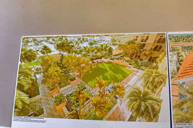 Building Photo - 403 S Sapodilla Ave