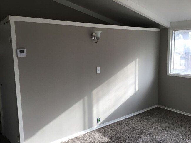 Building Photo - Value-Priced & Coming Soon