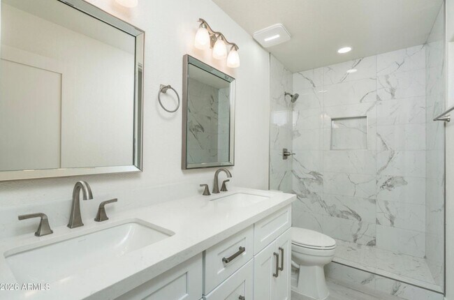 Building Photo - 17901 N Lupine Trail