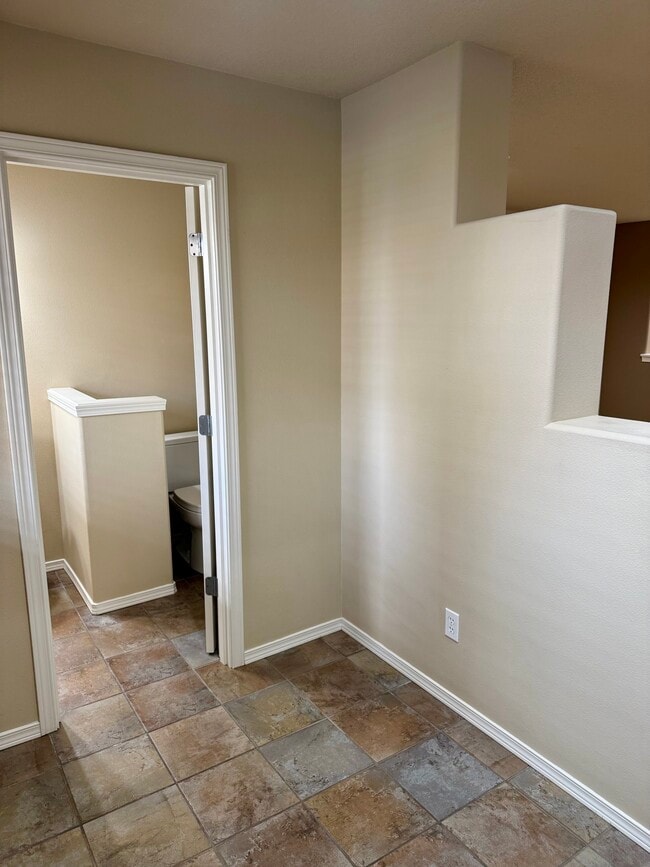 Building Photo - 20565 Sun Meadow Way