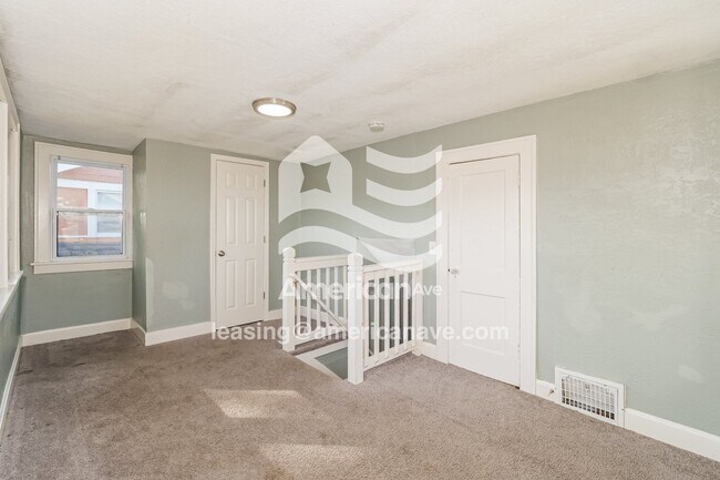 Building Photo - 6105 Swope Pkwy