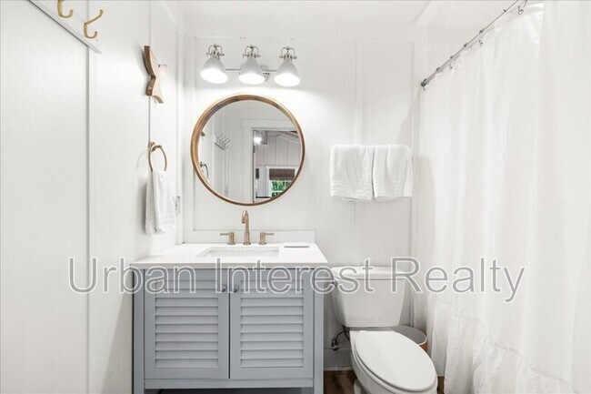 Building Photo - 108 Osprey Ln