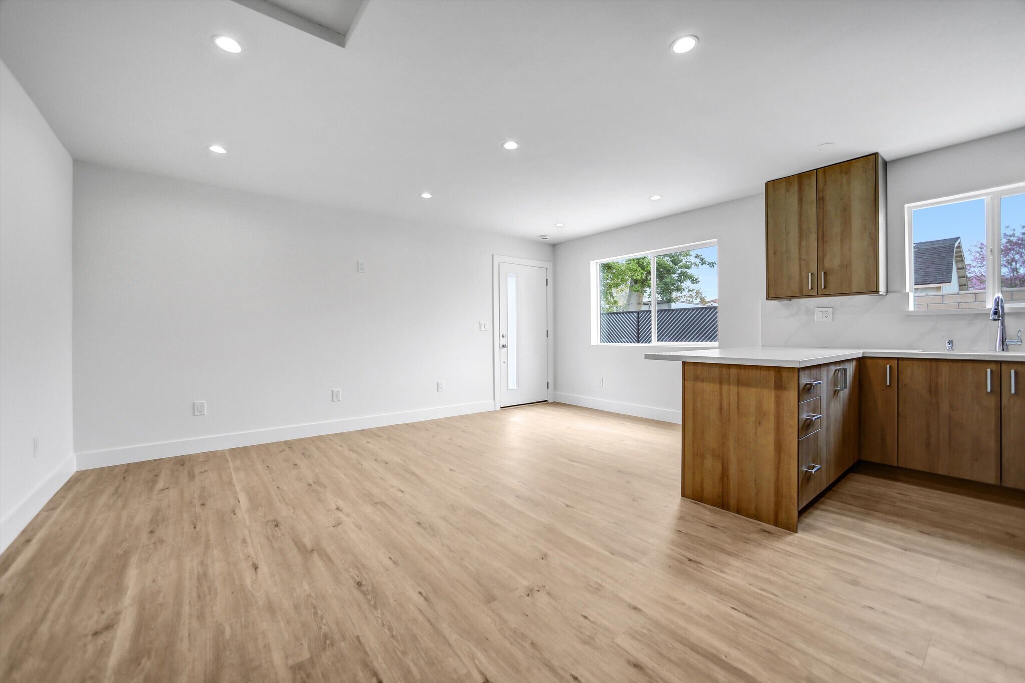 Building Photo - 20738 Bryant St