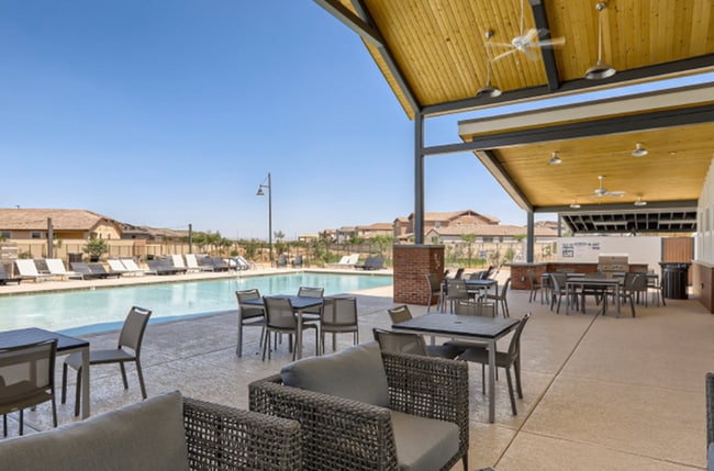 Building Photo - *Like Brand New Luxurious Modern 3 Bedroom 2 Bath Townhome in Warner Meadows!**