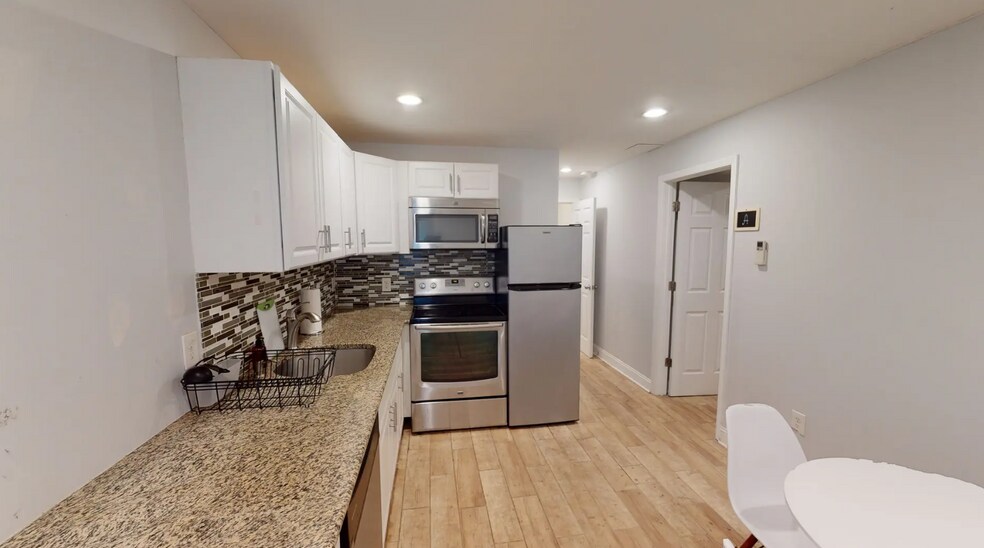 Unit 2 kitchen - 3541 Holmead Place Northwest