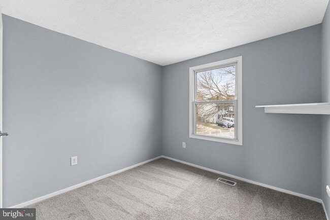 Building Photo - 8018 Covington Ave