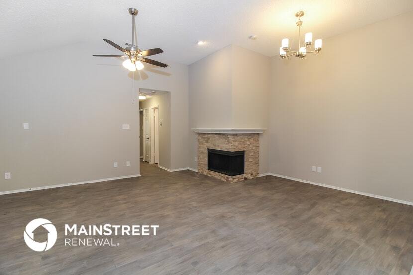 Building Photo - 914 Plantation Dr