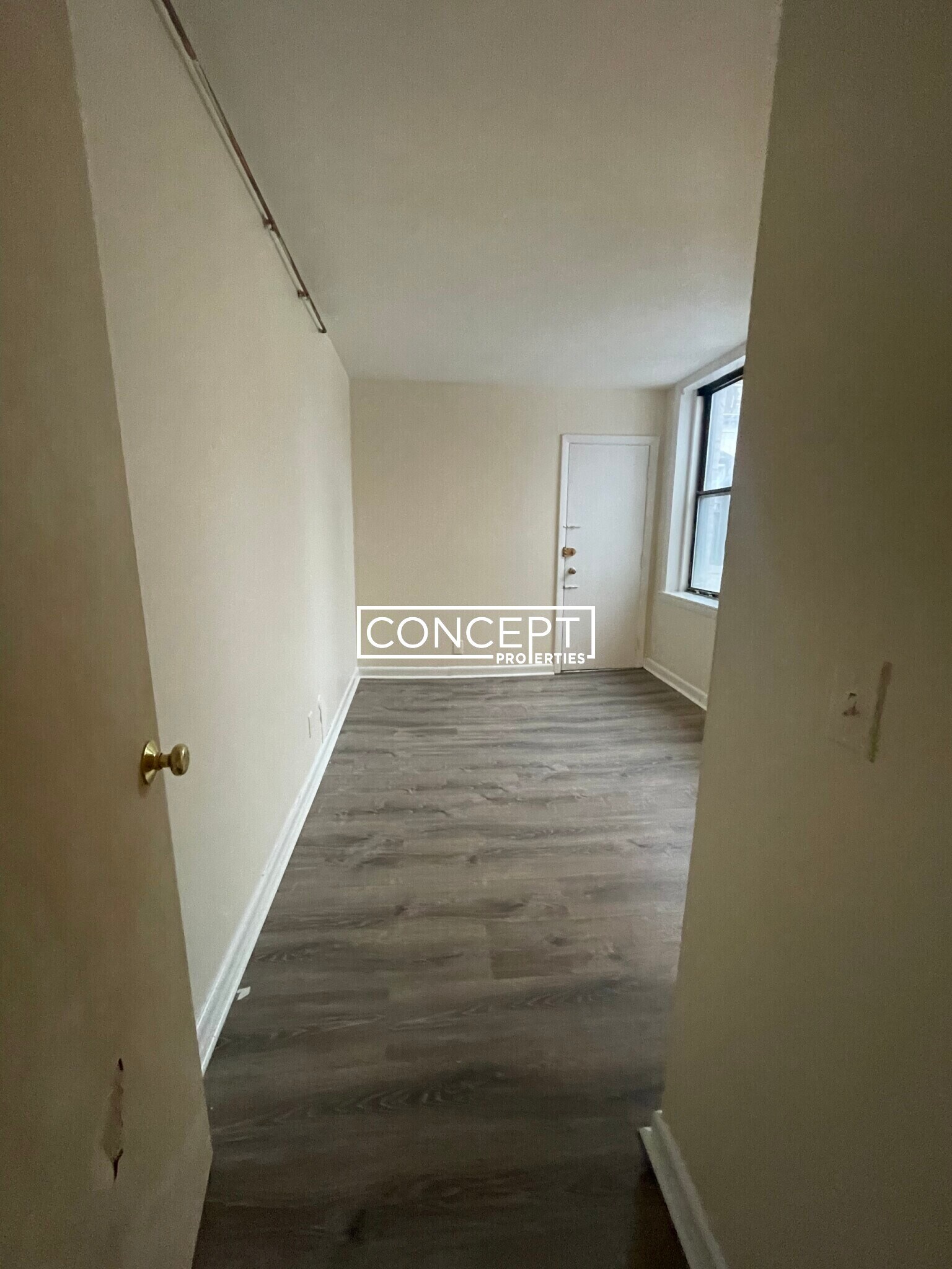 Building Photo - 1131 Commonwealth Ave