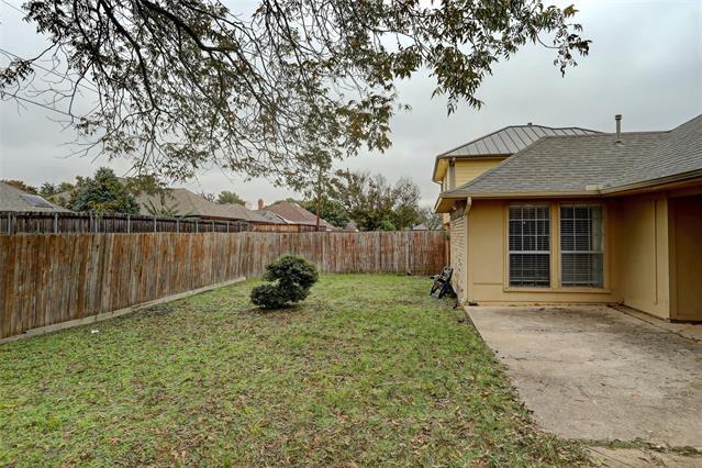 Building Photo - 3913 Sandia Dr