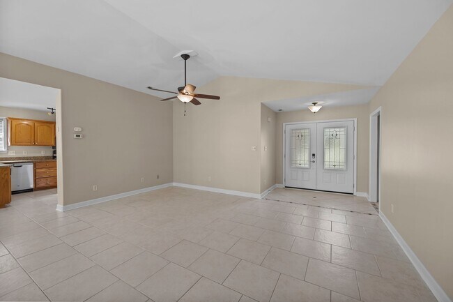 Building Photo - 100 Iverson Ln