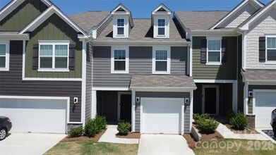 Building Photo - 761 Earhart St NW