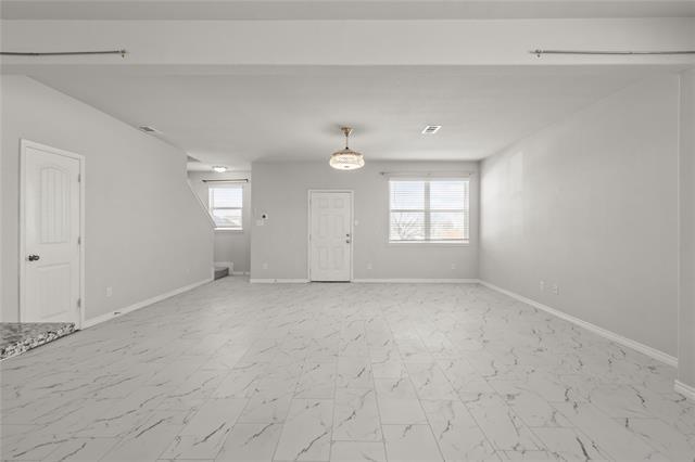 Building Photo - 5556 Topwater Trl