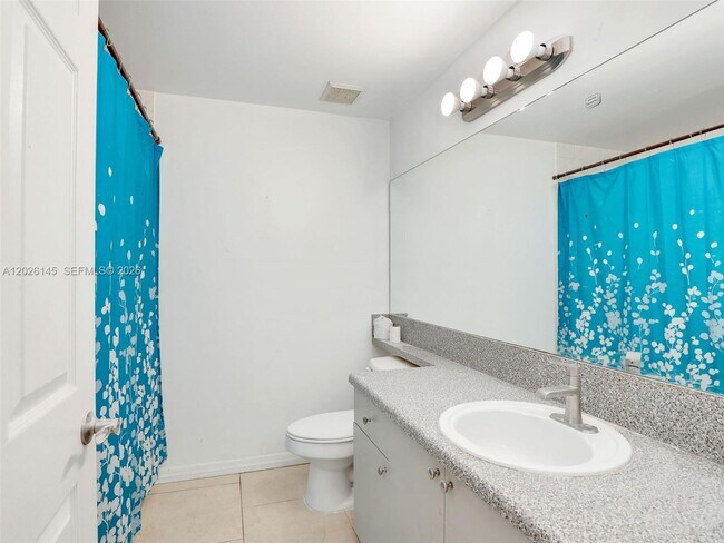 Building Photo - 1180 Reserve Way